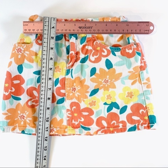 Gymboree Jean Skirt with Bright Floral Print Girls Size 7 - Picture 2 of 6